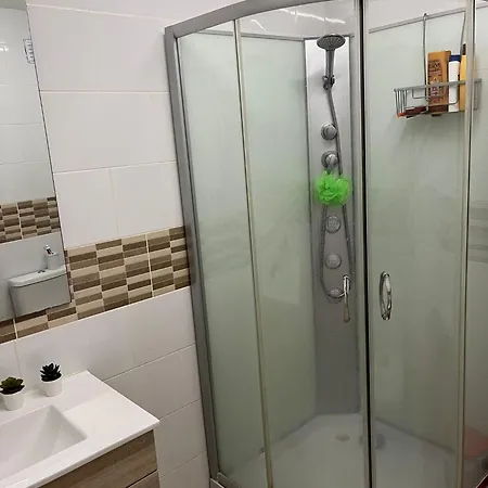Apartment Em Compartilhado Loures