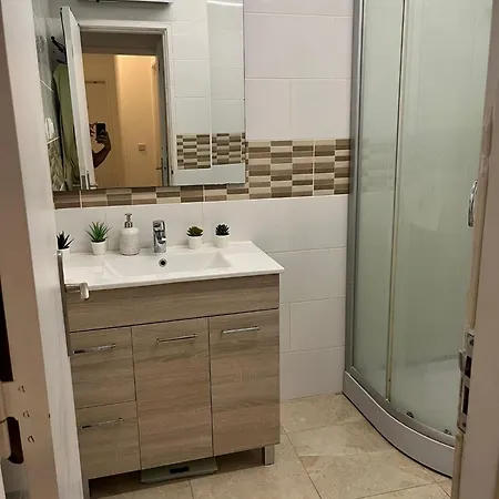 Apartment Em Compartilhado *